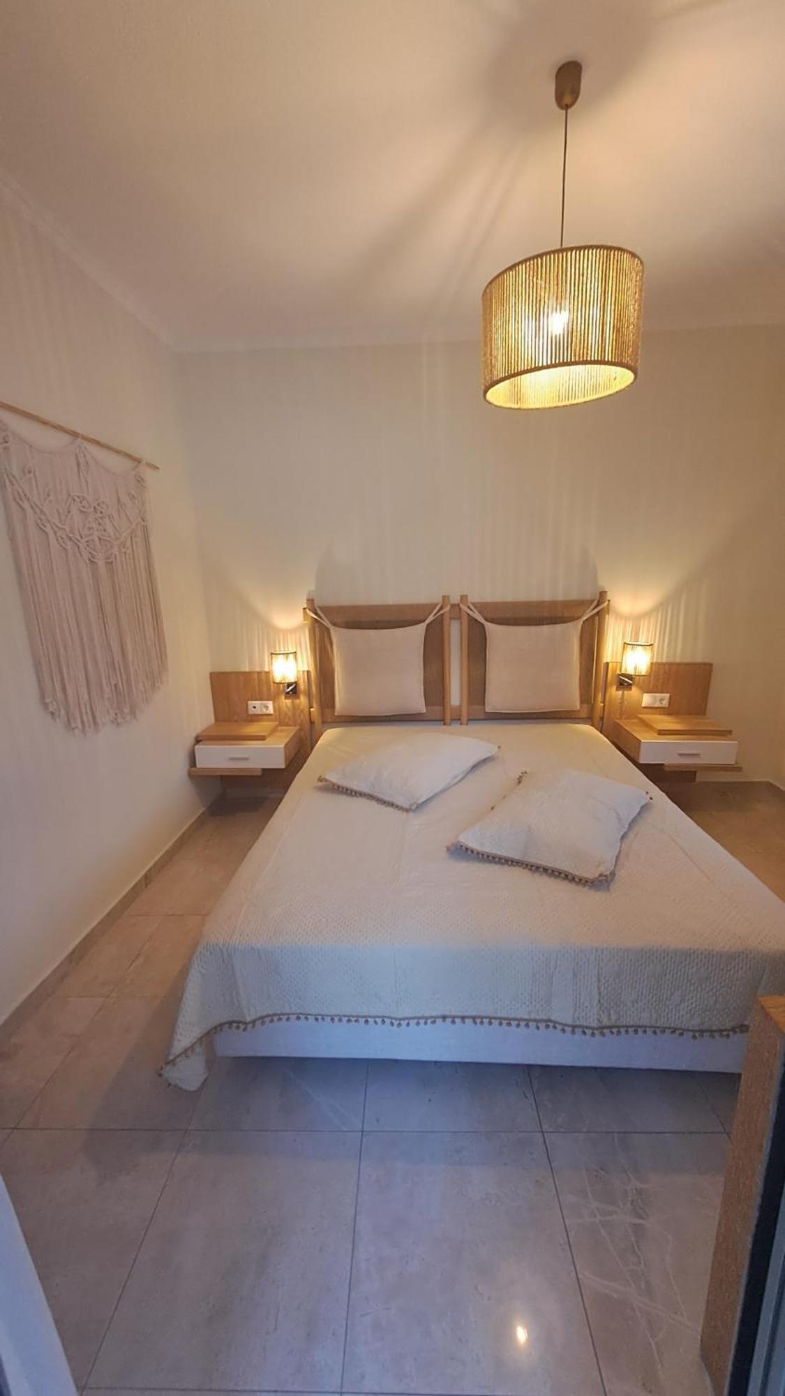 Artemis Plaza Aparthotel Agia Paraskevi  Eksteriør bilde