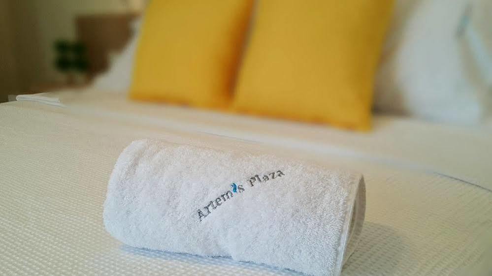 Artemis Plaza Aparthotel Agia Paraskevi  Eksteriør bilde