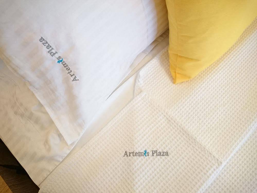 Artemis Plaza Aparthotel Agia Paraskevi  Eksteriør bilde