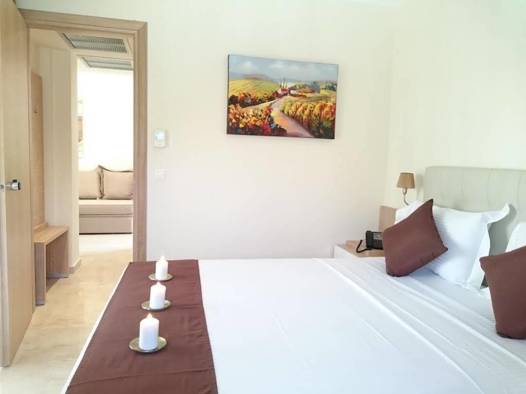 Artemis Plaza Aparthotel Agia Paraskevi  Eksteriør bilde